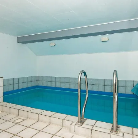 10 Person Holiday In Henne Holiday home Henne Strand