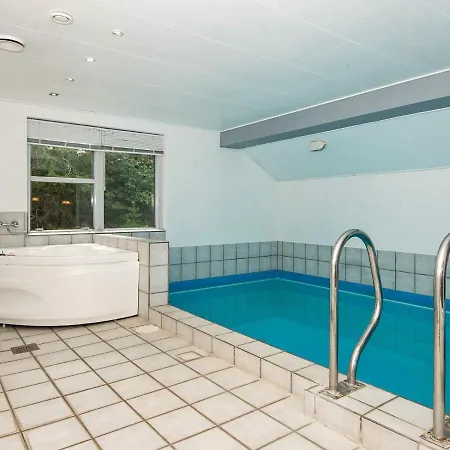 10 Person Holiday In Henne Holiday home Henne Strand
