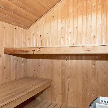 10 Person Holiday In Henne Henne Strand
